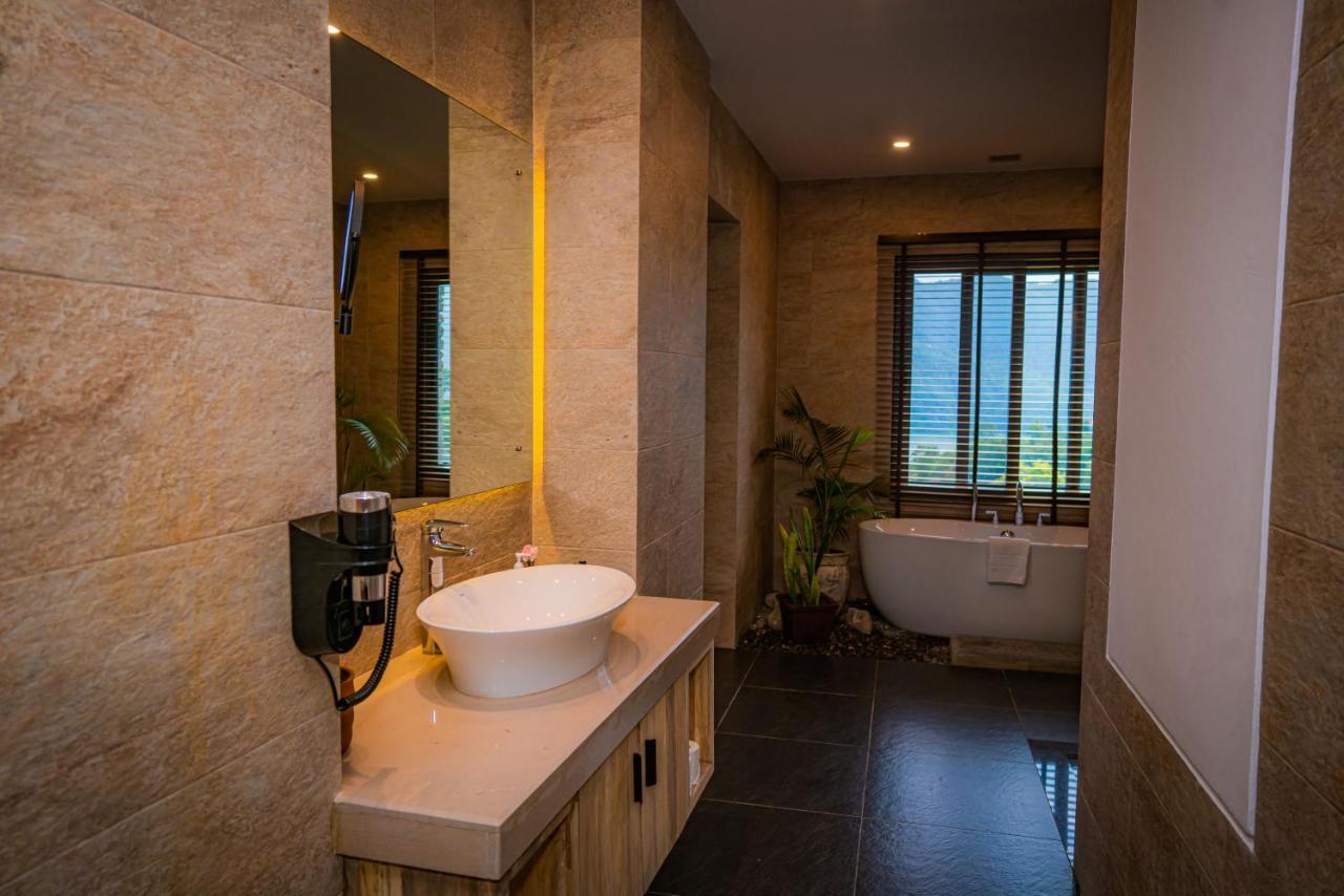 Dorje'S Resort And Spa โพคารา ภายนอก รูปภาพ