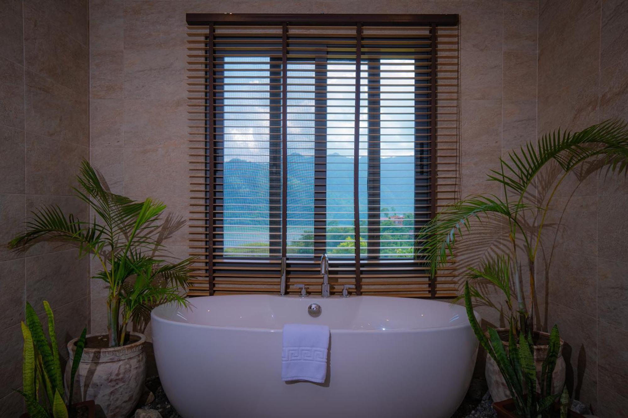 Dorje'S Resort And Spa โพคารา ภายนอก รูปภาพ